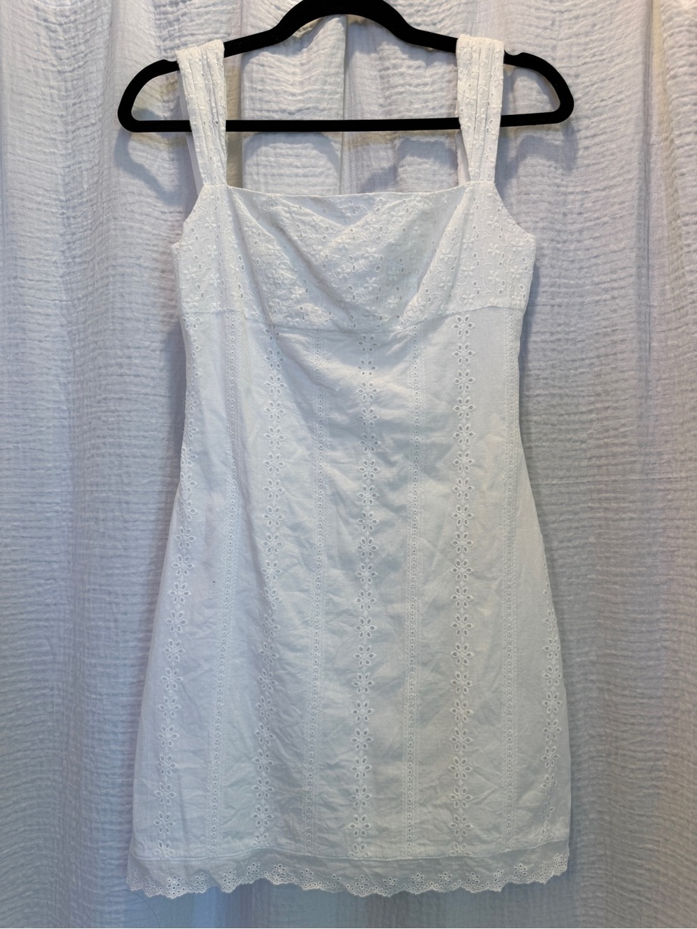✨Princess Polly White Eyelet Broderie Mini Dress ✨ Size US 4